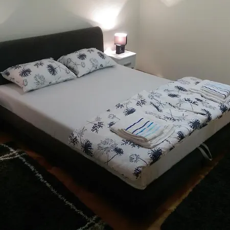 Apartment Apartman Skver 55 Bijeljina